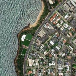 Satellite imagery of Schnapper Point, AU