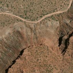 Satellite imagery of Cerro del Oeste, AR