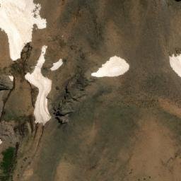 Satellite imagery of Cerro Bustamante, AR