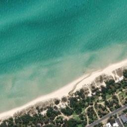 Satellite imagery of Eastern Lighthouse, AU