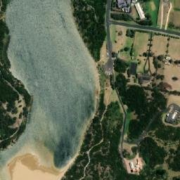 Satellite imagery of Hopkins Lookout, AU