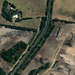 Satellite imagery of Picnic Hill, AU