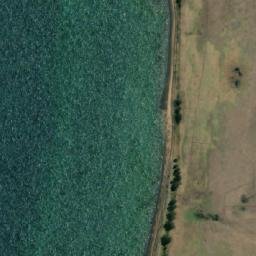 Satellite imagery of Cobb Bluff, AU