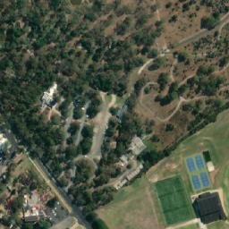 Satellite imagery of Ross Hill, AU
