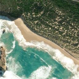 Satellite imagery of Viviennes Lookout, AU