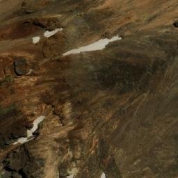 Satellite imagery of Cerro Tralihue, AR