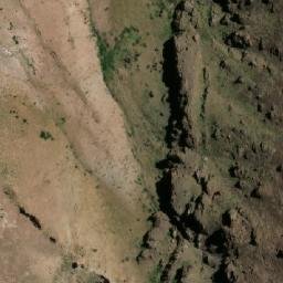 Satellite imagery of Cerro Cajón de la Leña, AR
