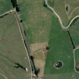 Satellite imagery of Slades Hill, AU