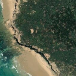Satellite imagery of The Arched Rock, AU