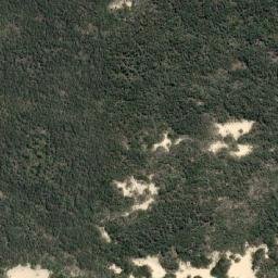 Satellite imagery of Sugarloaf, AU