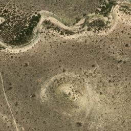 Satellite imagery of Cerro La Bandera, AR