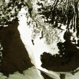 Satellite imagery of Cerro de las Caballadas, AR