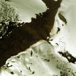 Satellite imagery of Cerro de las Caballadas, AR