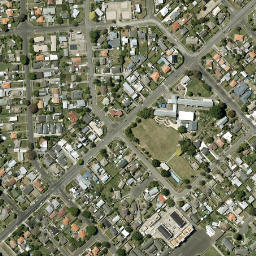 Satellite imagery of Donald McLean Memorial Cairn, NZ