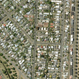 Satellite imagery of Donald McLean Memorial Cairn, NZ