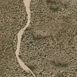 Satellite imagery of Loma Redonda, AR