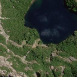 Satellite imagery of Cerro Caquituco, AR