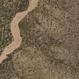 Satellite imagery of Loma Guanaco, AR