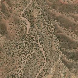 Satellite imagery of Lomas Bayas, AR