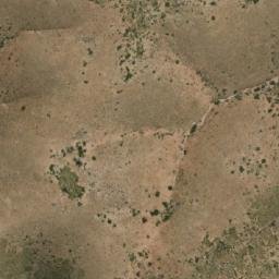 Satellite imagery of Loma Los Baños, AR