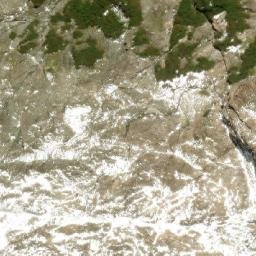 Satellite imagery of Cerro Queñi, AR