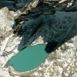 Satellite imagery of Cerro Queñi, AR