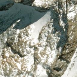 Satellite imagery of Cerro Queñi, AR
