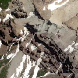 Satellite imagery of Cerro Pirámide, AR