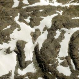 Satellite imagery of Cerro Betanzo, AR