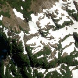 Satellite imagery of Portezuelo Crespo, CL