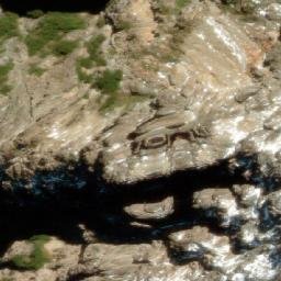 Satellite imagery of Cerro Nivinco, AR