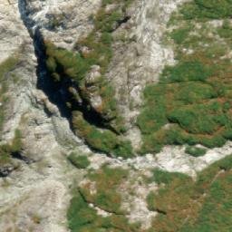 Satellite imagery of Portezuelo Cacho Norte, AR