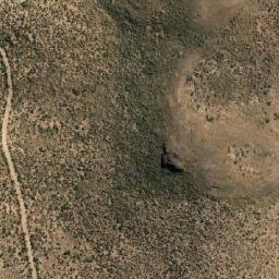 Satellite imagery of Cerrito Paso Limay, AR