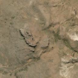 Satellite imagery of Cerro Leones, AR