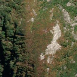 Satellite imagery of Loma Portezuelo Cacho Sur, AR