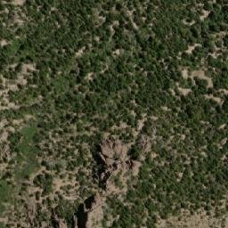 Satellite imagery of Cerro del Medio, AR