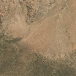 Satellite imagery of Cerro León, AR