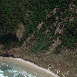 Satellite imagery of Bluff Point, AU