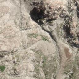 Satellite imagery of Cerro Dormilón, AR