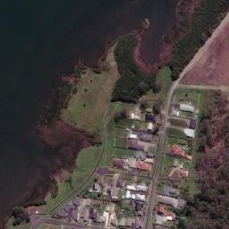 Satellite imagery of Edwards Hill, AU