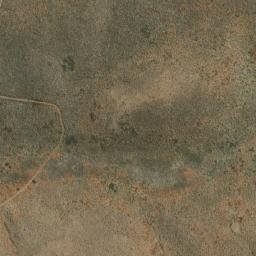 Satellite imagery of Loma Carhué, AR