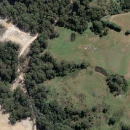 Satellite imagery of Phipps Hill, AU