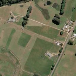 Satellite imagery of Phipps Hill, AU