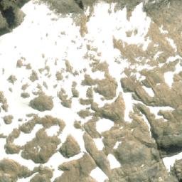 Satellite imagery of Cerro Techado, CL