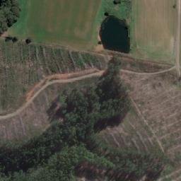 Satellite imagery of Byes Hill, AU