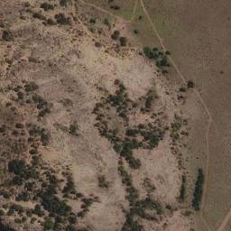 Satellite imagery of Cerro Leones, AR