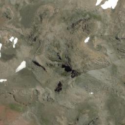 Satellite imagery of Cerro Vichadero, AR