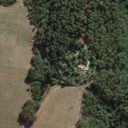 Satellite imagery of Round Hill, AU