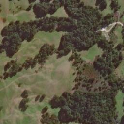 Satellite imagery of Smarts Hill, AU