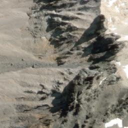 Satellite imagery of Cerro López, AR